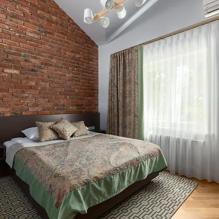Roze Boutique Hotel Lipawa